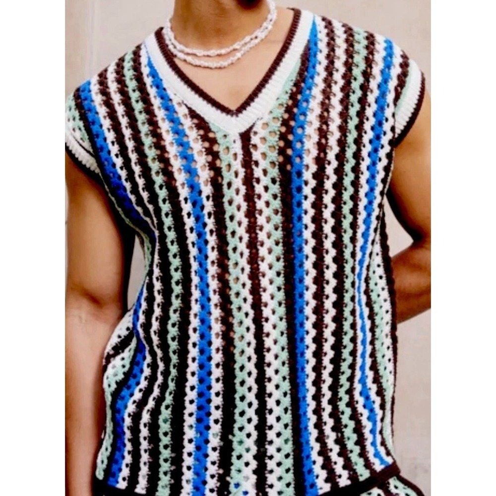 BOOHOO MAN (NEW) Boxy Oversized Medium Geometric Sweater Crochet Knit Vest NWT